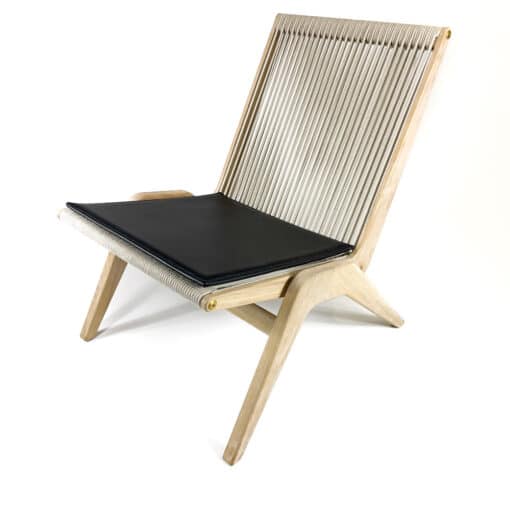 X-Chair-White-Oak_Beige-Black-cushion_small